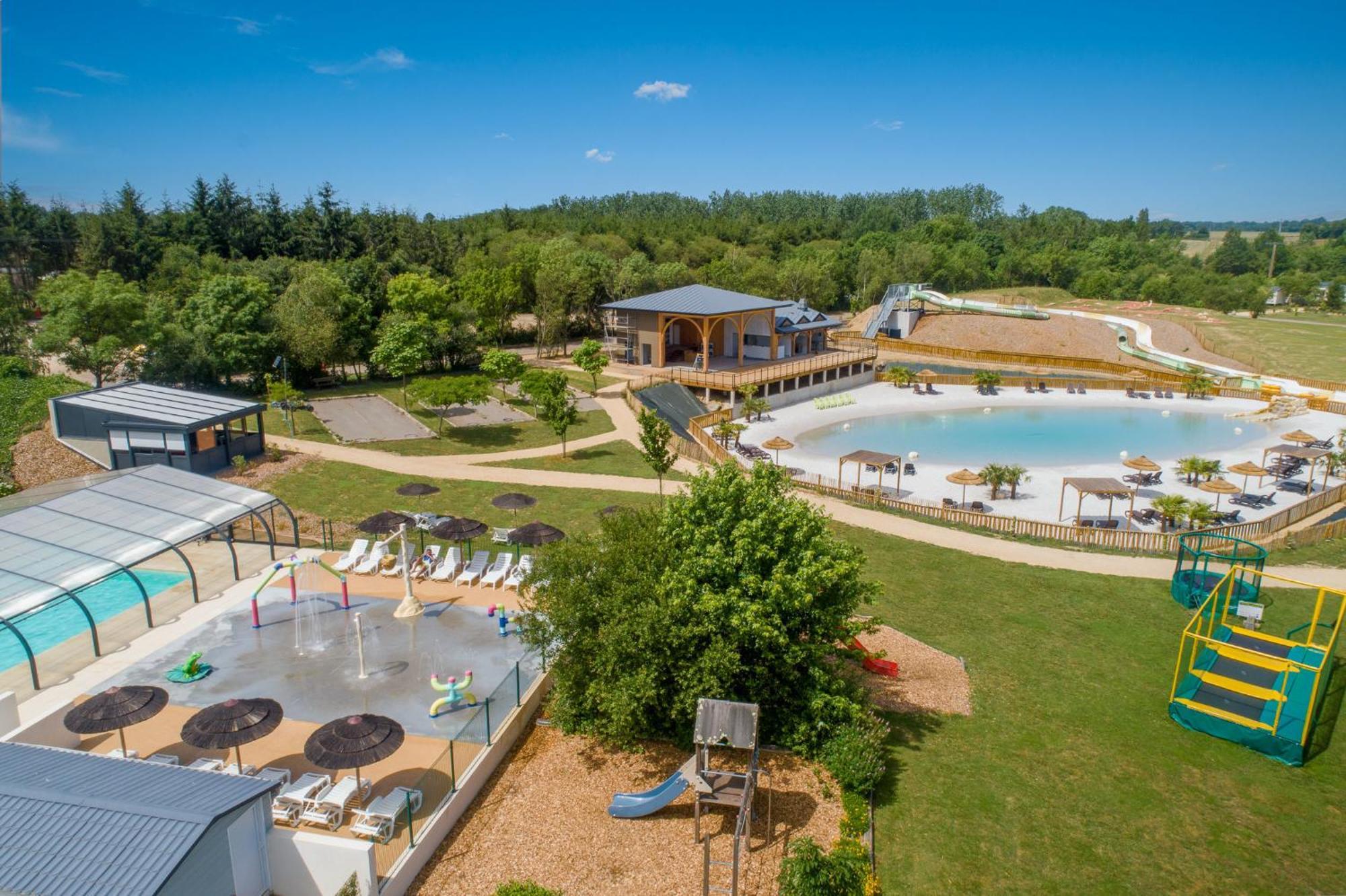 Camping Aubigny-Les Clouzeaux Aubigny  Exterior photo